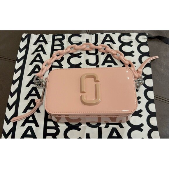 Marc Jacobs The Snapshot Patent Camera Bag In Pink - Picture 4 of 13